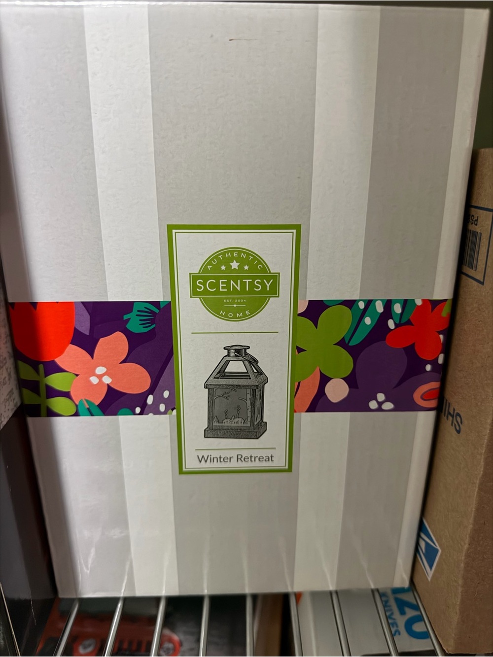 Scentsy Winter Retreat Warmer - Picture 6 of 6